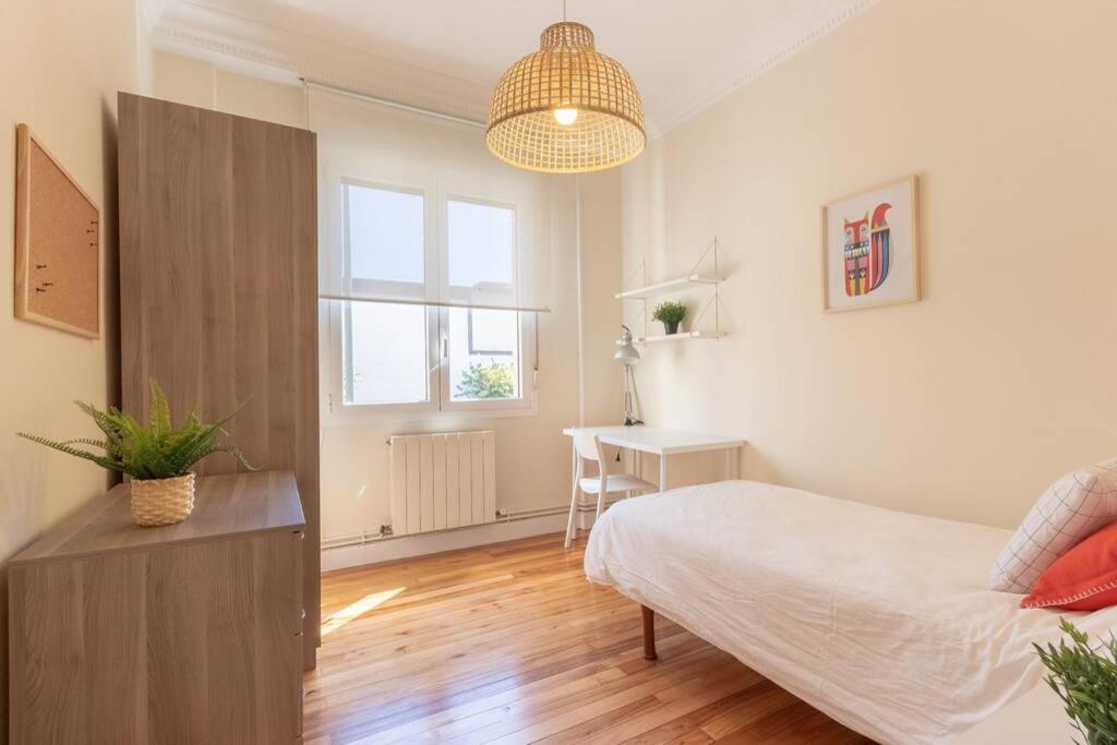 Apartmán Acogedor Y Soleado En El Centro By Aloha Bilbao Exteriér fotografie
