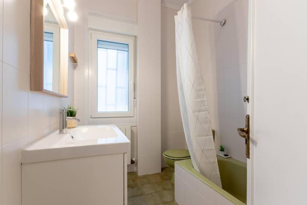 Apartmán Acogedor Y Soleado En El Centro By Aloha Bilbao Exteriér fotografie