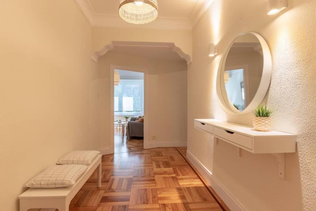 Apartmán Acogedor Y Soleado En El Centro By Aloha Bilbao Exteriér fotografie